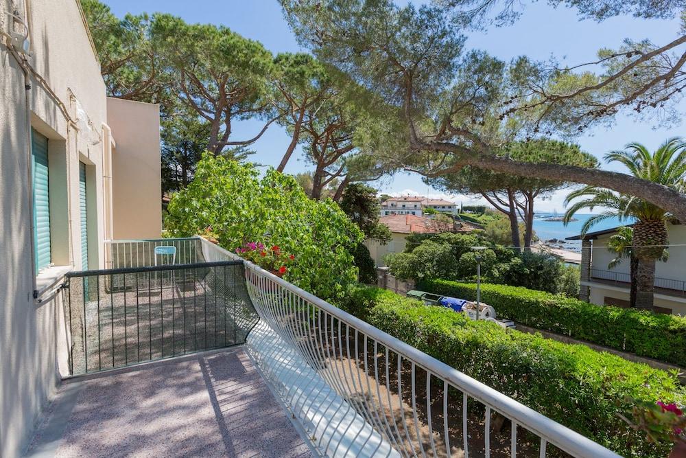 Hotel Costa Verde Castiglioncello Exterior photo