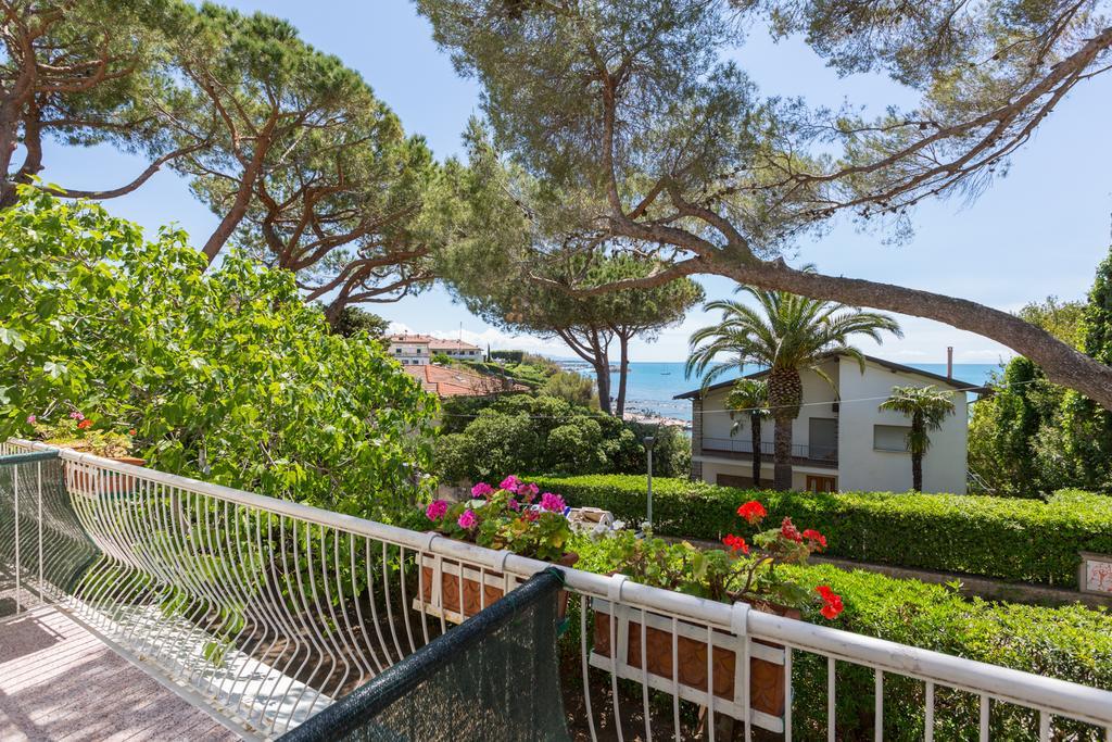 Hotel Costa Verde Castiglioncello Exterior photo